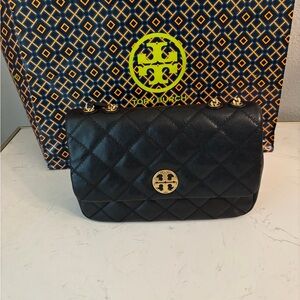Tory Burch Willa Flap Quilted Leather Shoulder Bag with Gold Logo Medallion